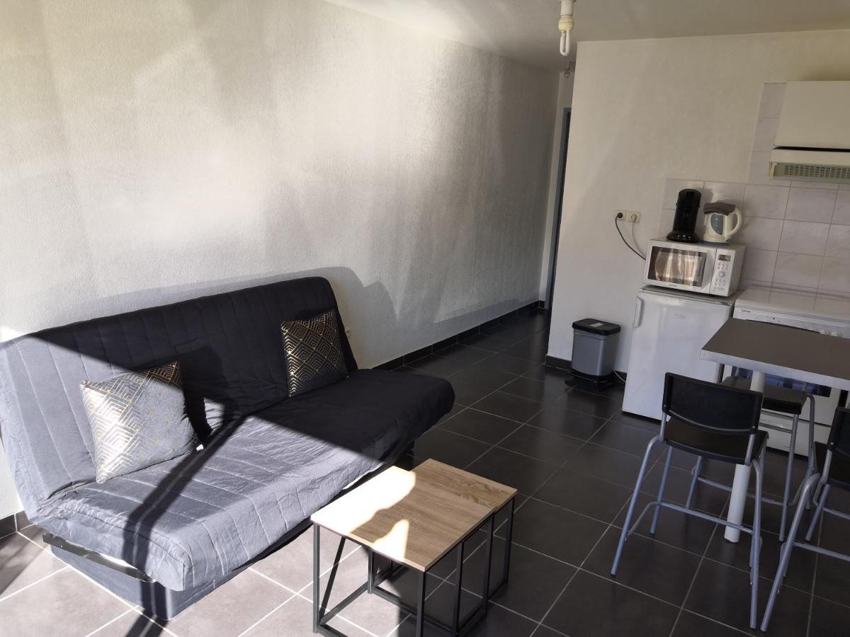 Spacieux, Lit, Hôte Réactif, Proche Montagne Mer, Lumineux, Bien équipé, Agréable, Chambre, Micro Maison Et Maison, Bien Regarder * Perpignan